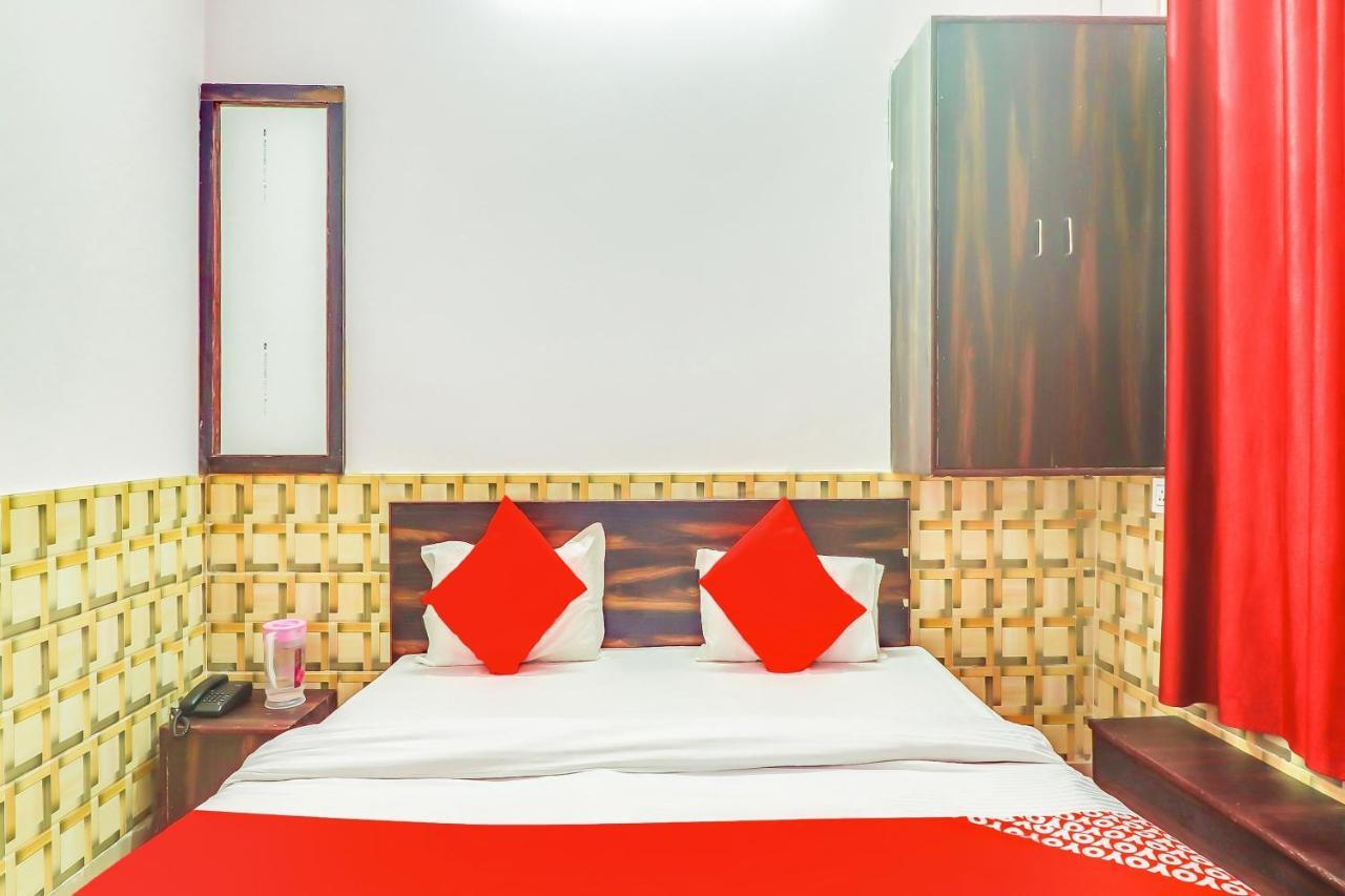 Super Collection O Dolphin Hotel Lucknow Bagian luar foto