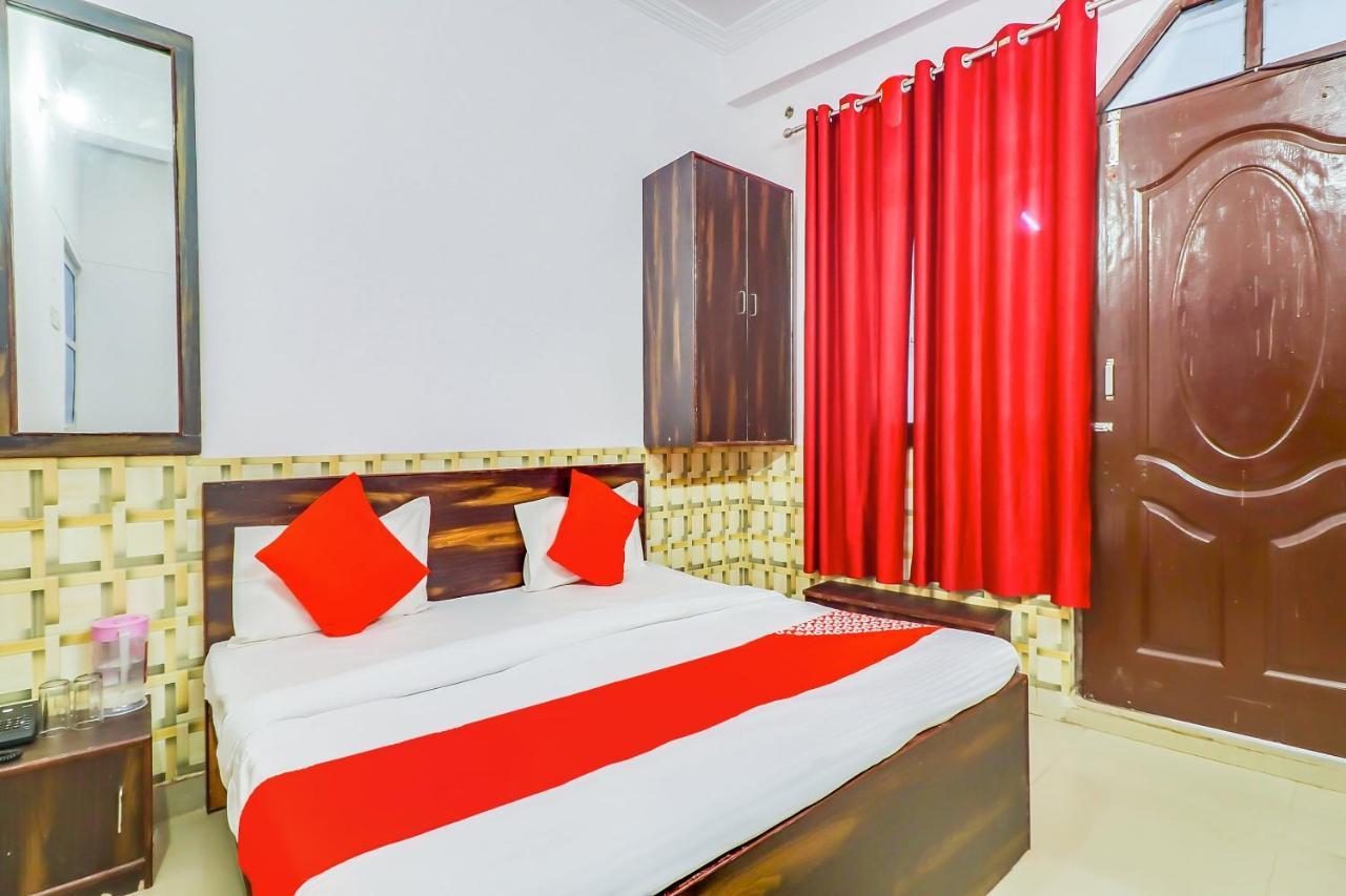 Super Collection O Dolphin Hotel Lucknow Bagian luar foto